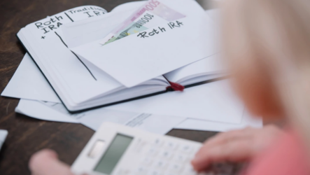 How Are Retirement Accounts Divided in a Texas Divorce?